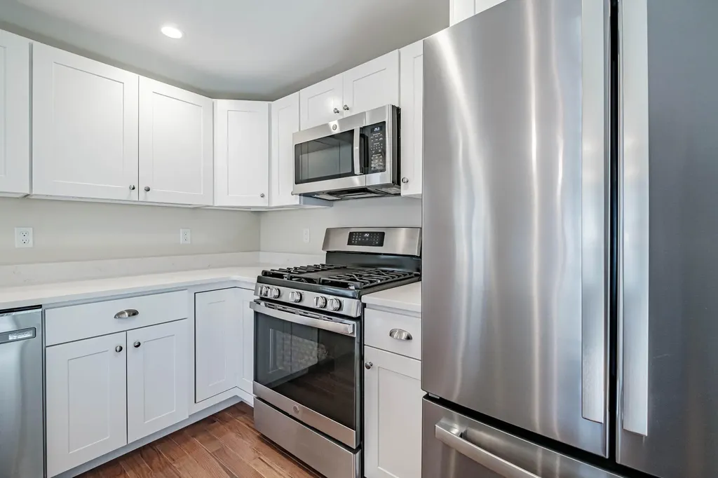 88 Bonnybank Terrace South Portland ME 04106