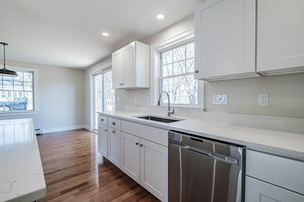 88 Bonnybank Terrace South Portland ME 04106