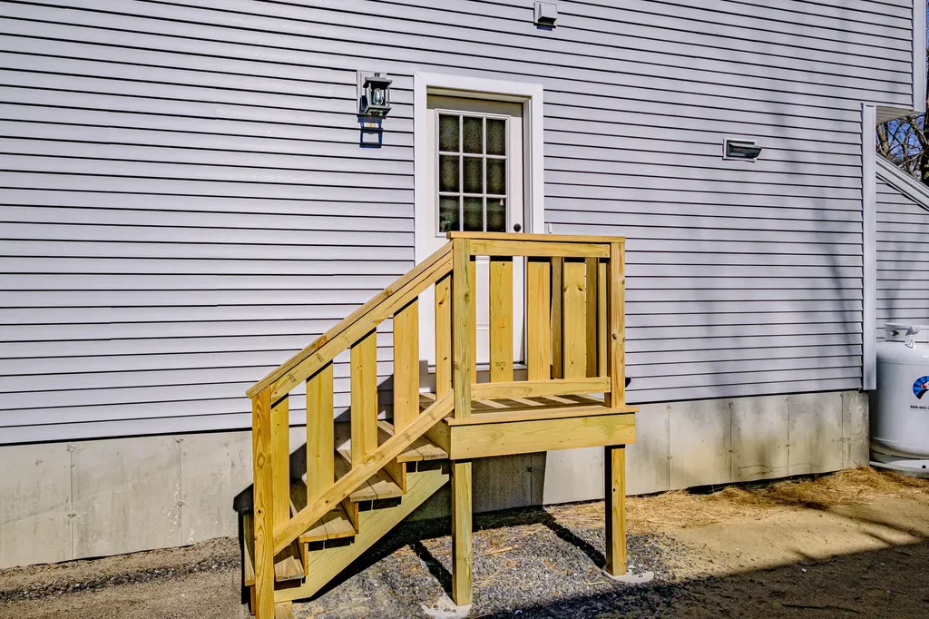 88 Bonnybank Terrace South Portland ME 04106