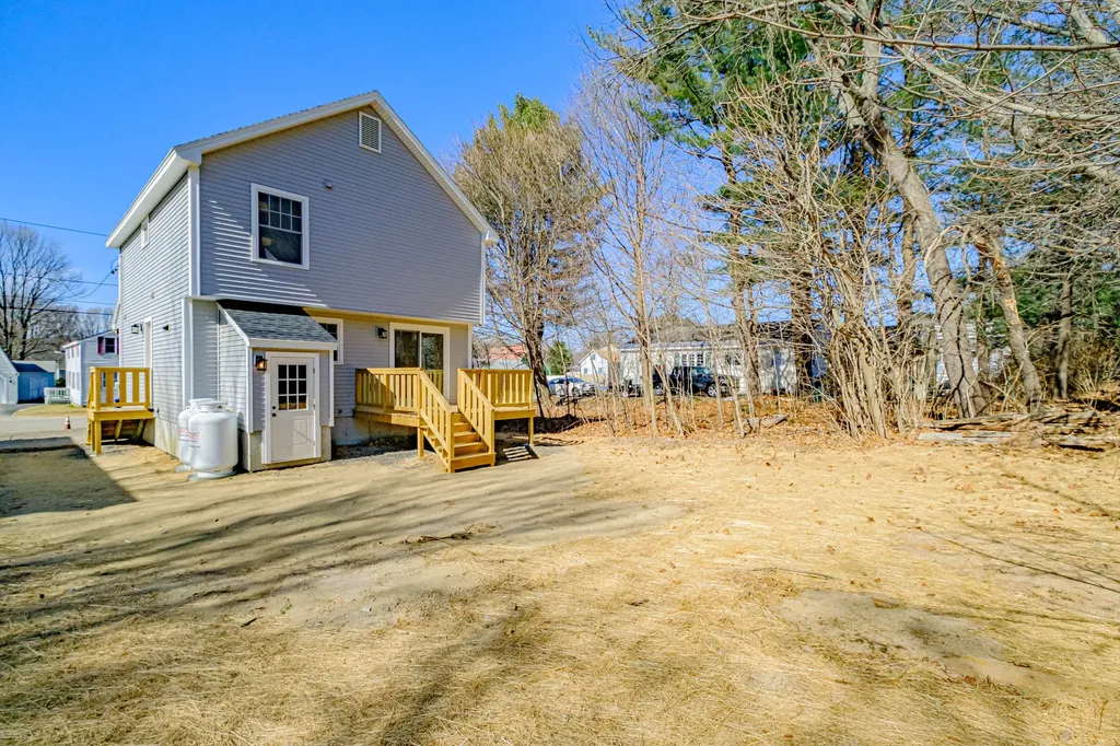 88 Bonnybank Terrace South Portland ME 04106