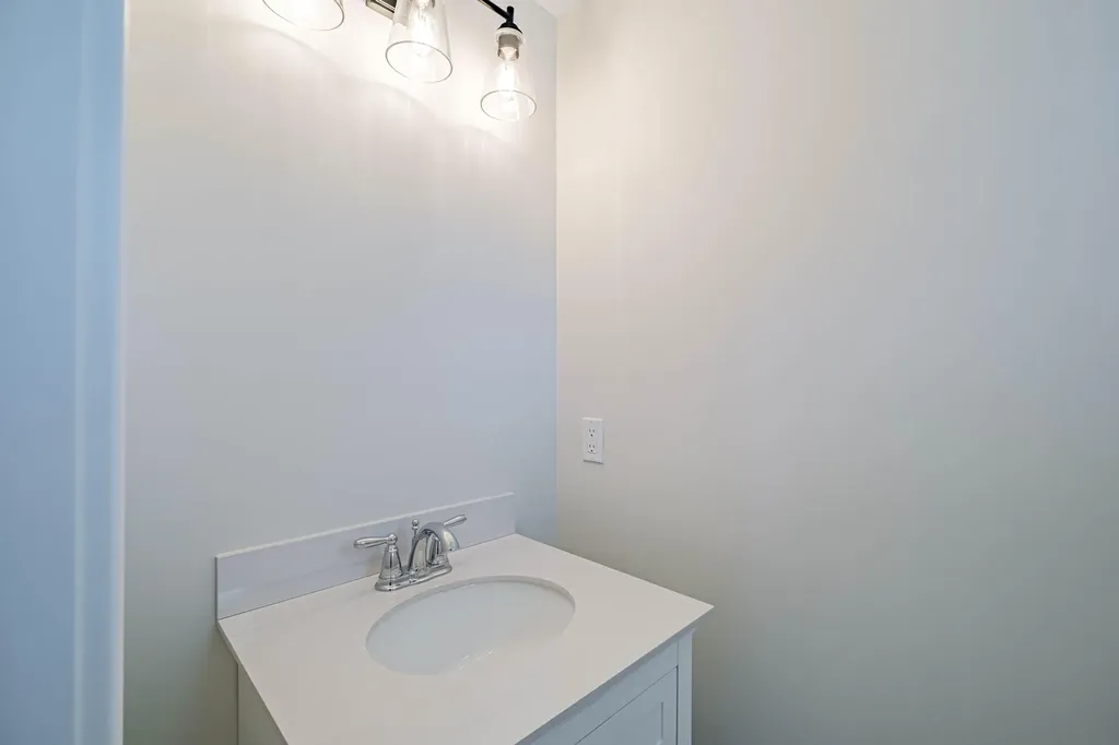 88 Bonnybank Terrace South Portland ME 04106