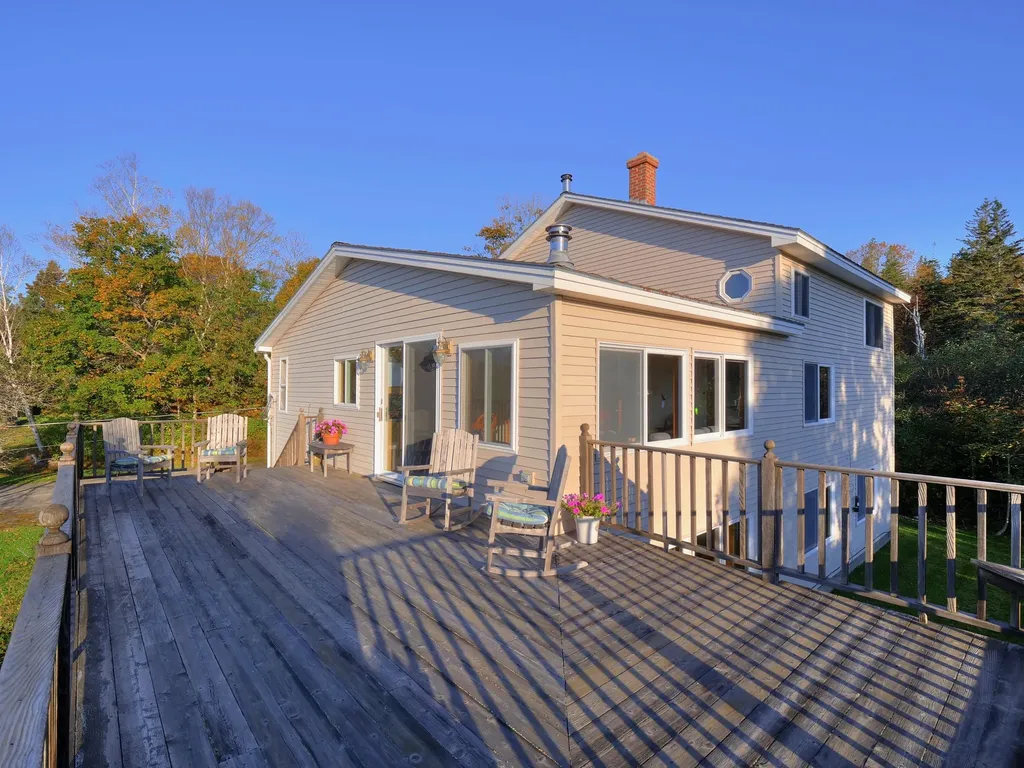15 Ash Island View Road Owls Head ME 04854