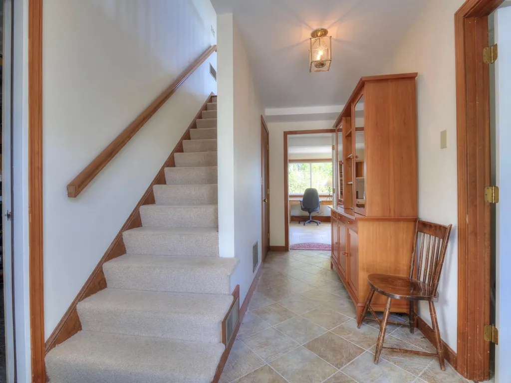 15 Ash Island View Road Owls Head ME 04854