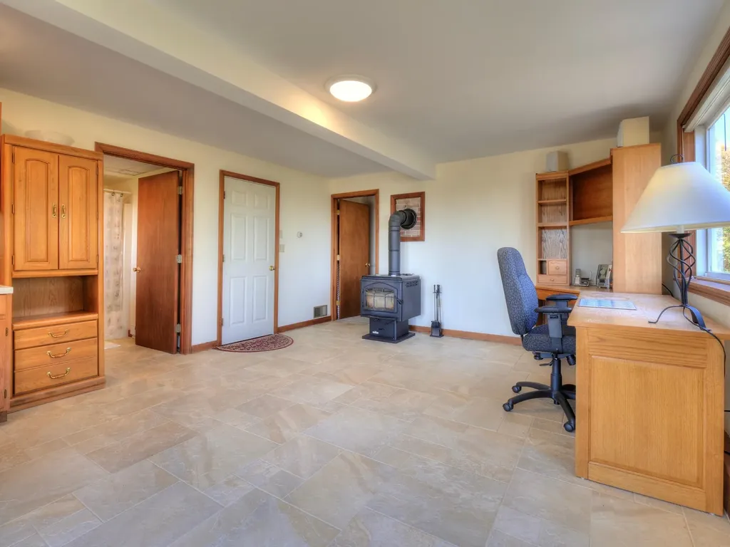 15 Ash Island View Road Owls Head ME 04854