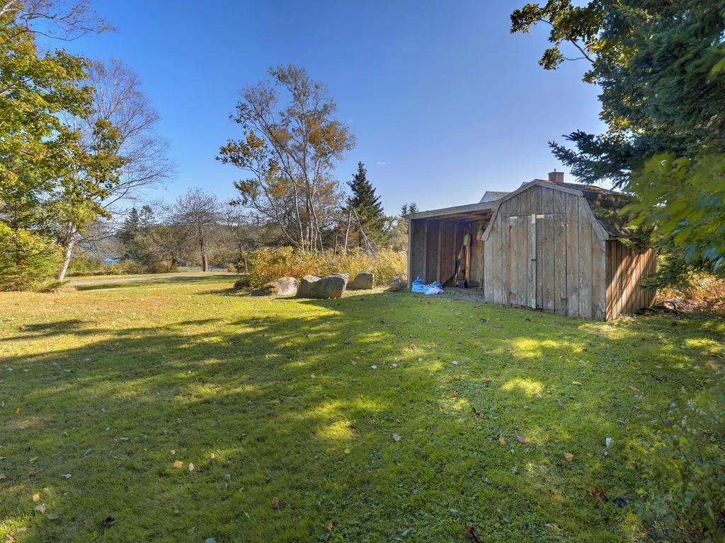 15 Ash Island View Road Owls Head ME 04854