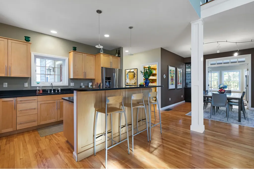 1 Belvedere Drive Falmouth ME 04105