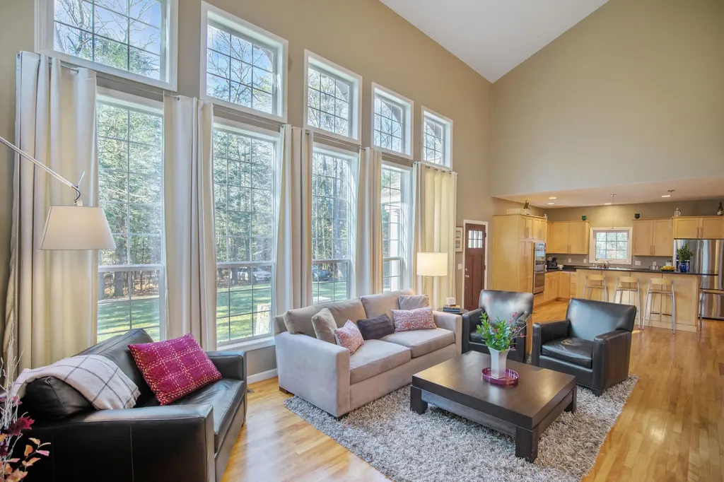 1 Belvedere Drive Falmouth ME 04105