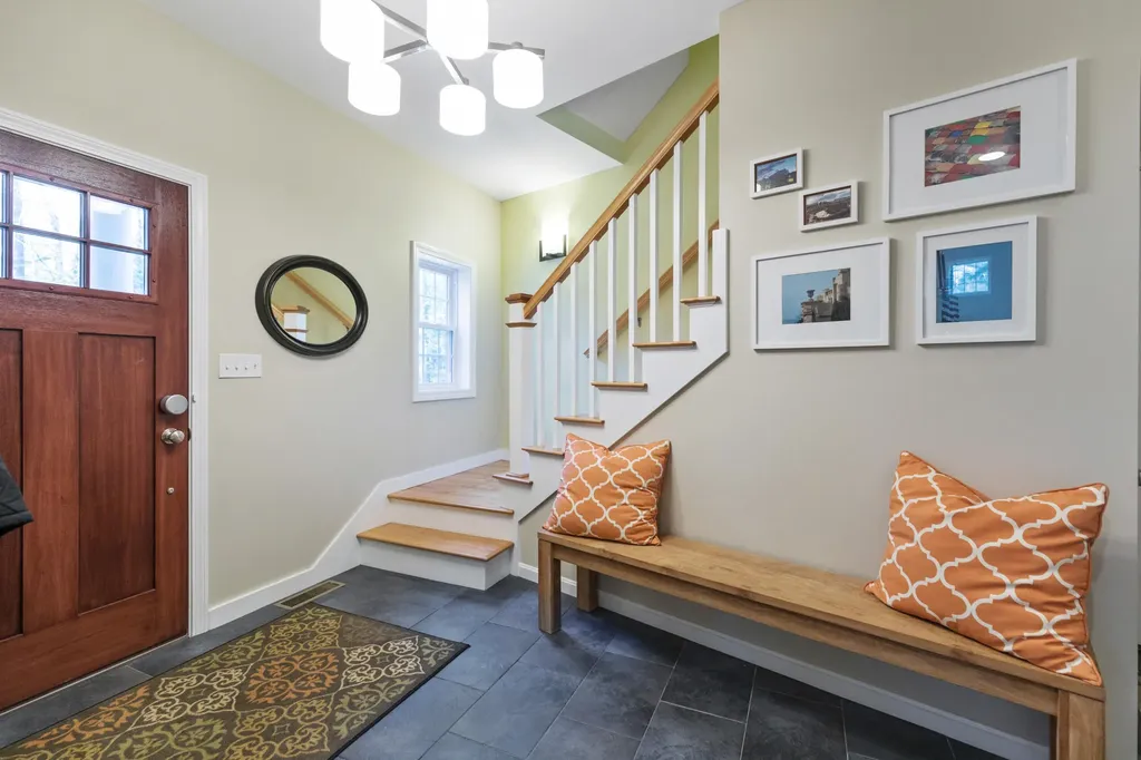 1 Belvedere Drive Falmouth ME 04105