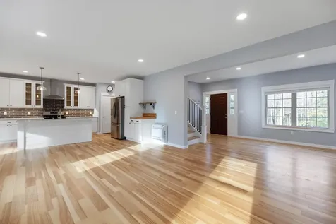 451 Cape Road Raymond ME 04071