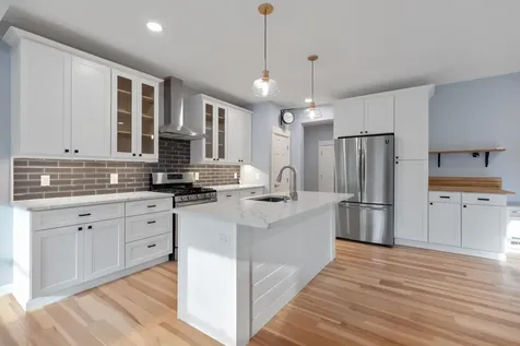 451 Cape Road Raymond ME 04071