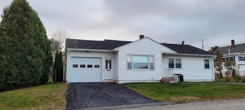5 Goulet Street Lewiston ME 04240