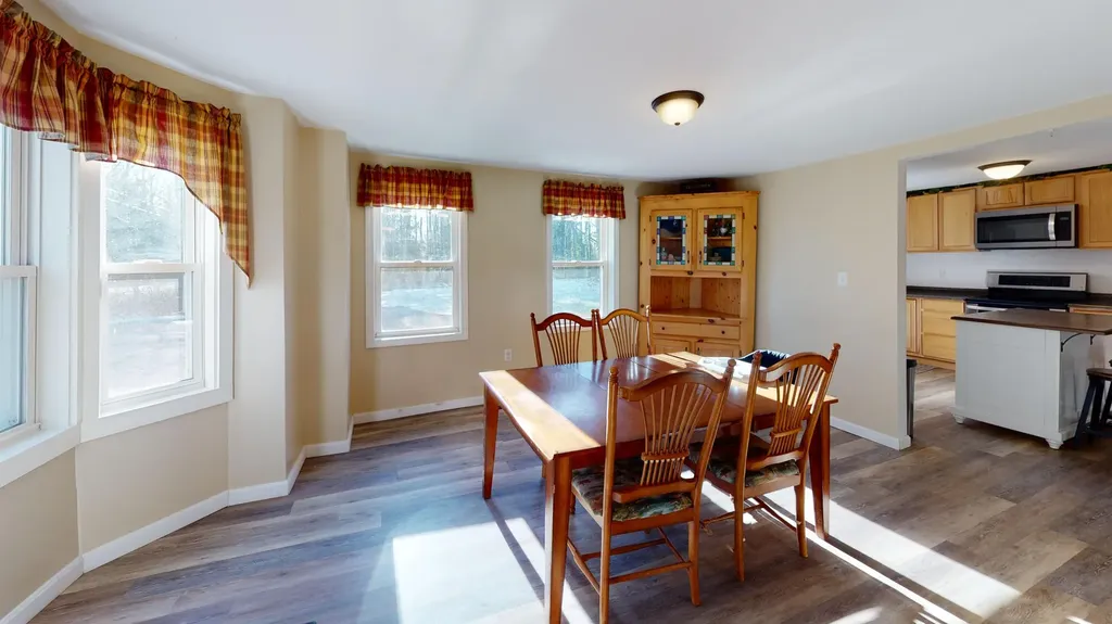 659 Quaker Ridge Road Leeds ME 04263
