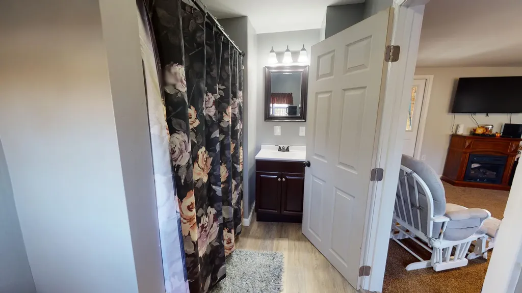 659 Quaker Ridge Road Leeds ME 04263