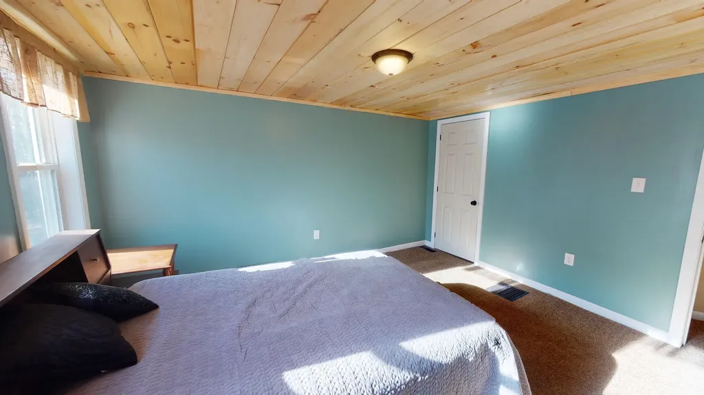659 Quaker Ridge Road Leeds ME 04263