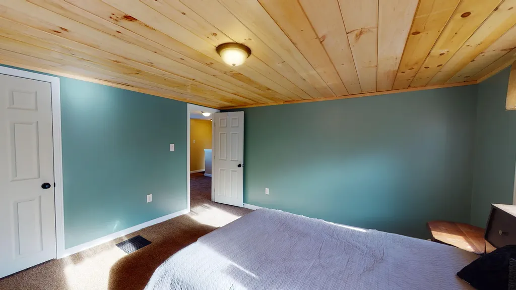 659 Quaker Ridge Road Leeds ME 04263