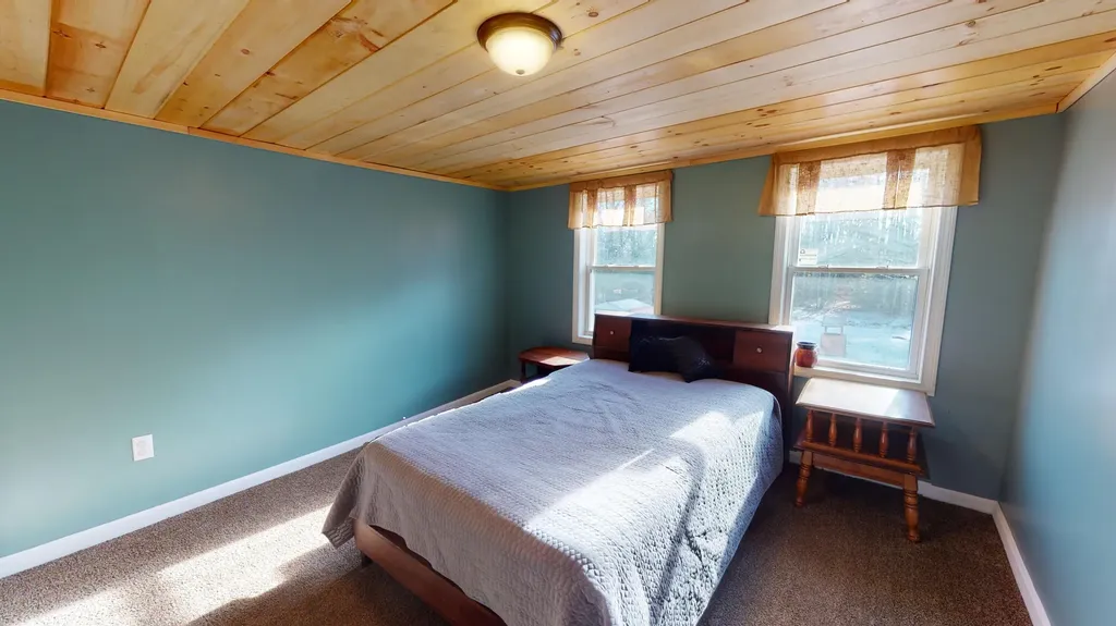 659 Quaker Ridge Road Leeds ME 04263