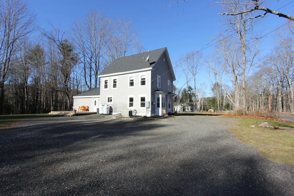 659 Quaker Ridge Road Leeds ME 04263