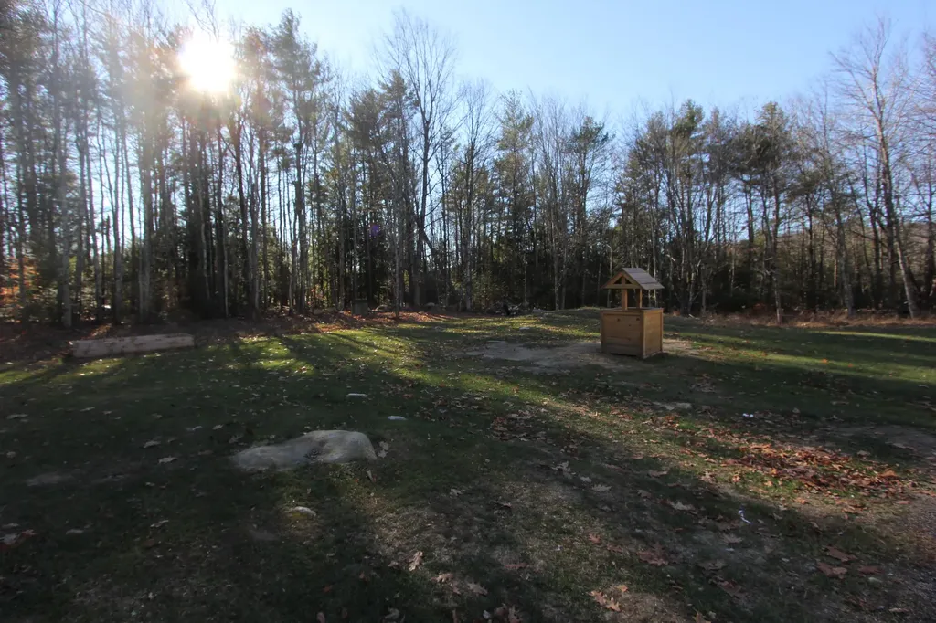 659 Quaker Ridge Road Leeds ME 04263