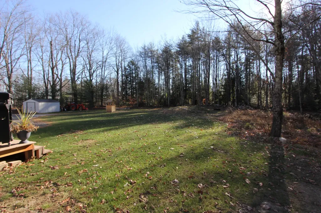 659 Quaker Ridge Road Leeds ME 04263