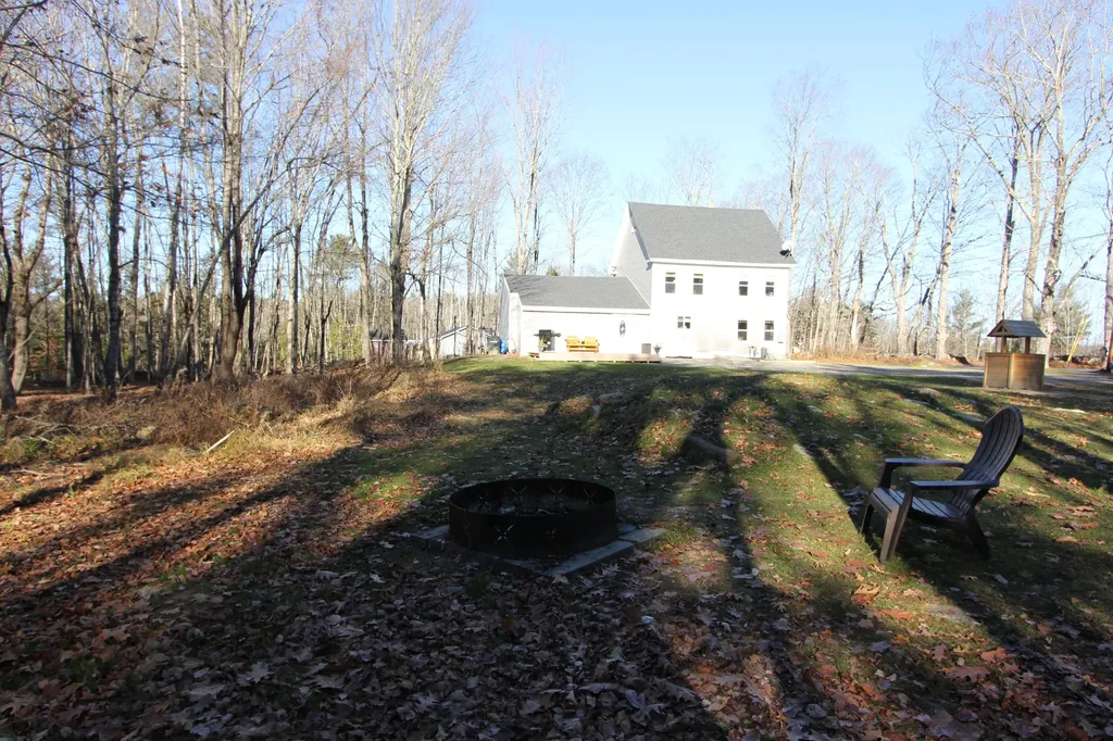 659 Quaker Ridge Road Leeds ME 04263