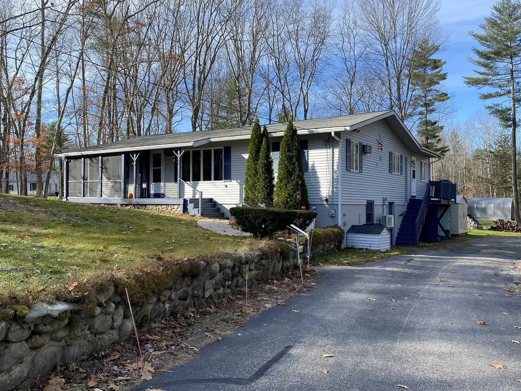 10 Lavalley Road Sanford ME 04073