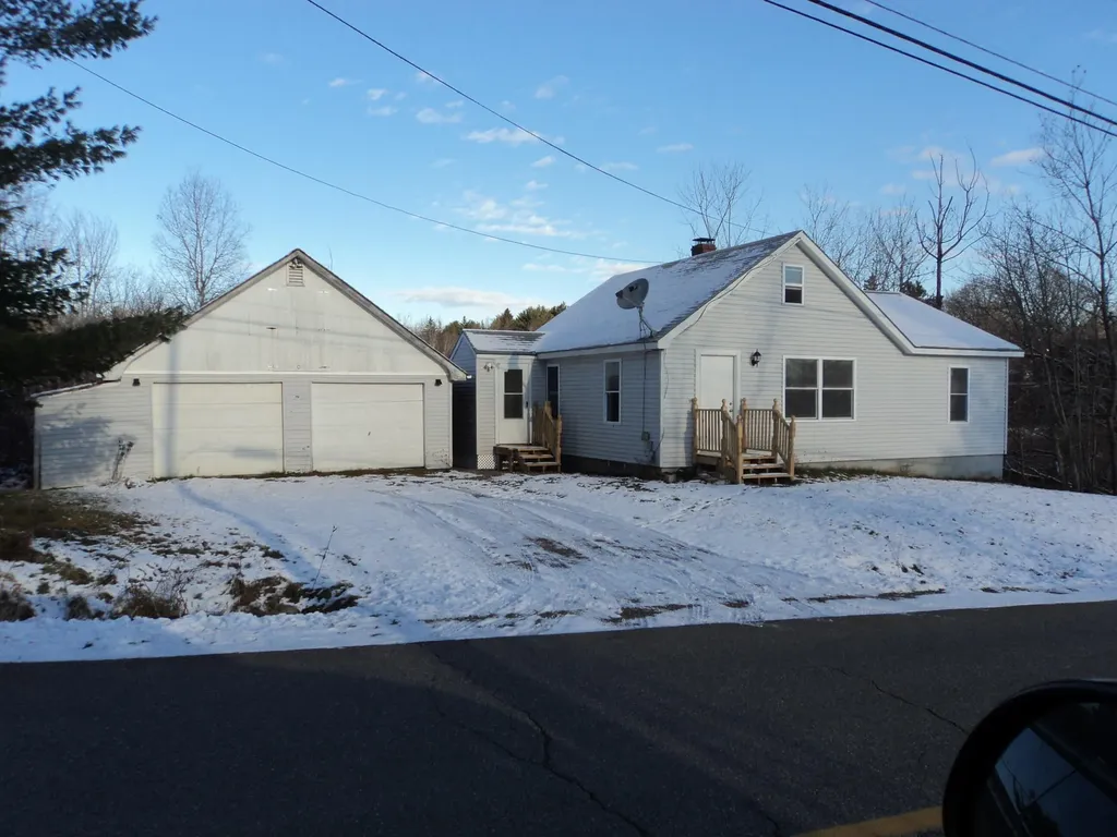 180 Old County Road Hampden ME 04444
