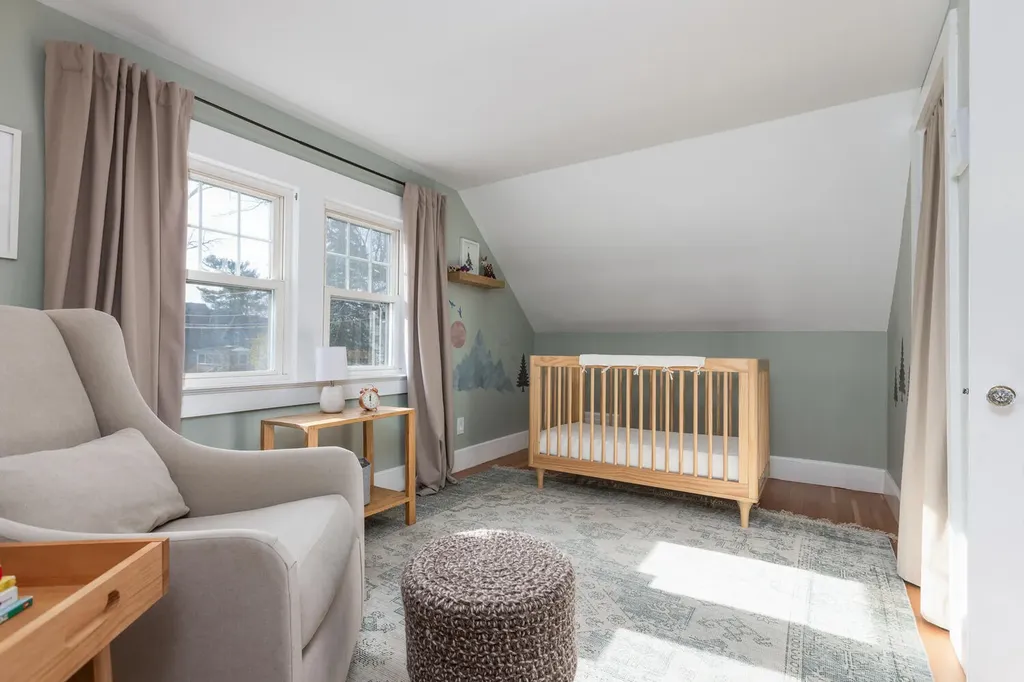 87 Devon Street Portland ME 04102
