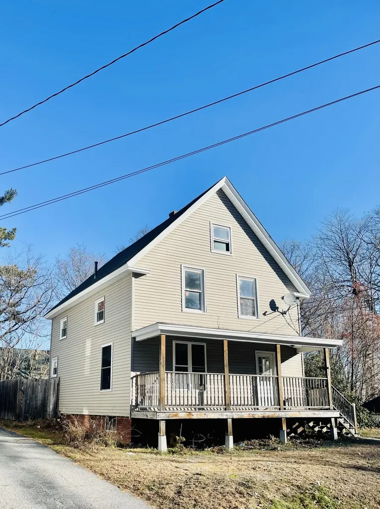 115 Gamage Avenue Auburn ME 04210