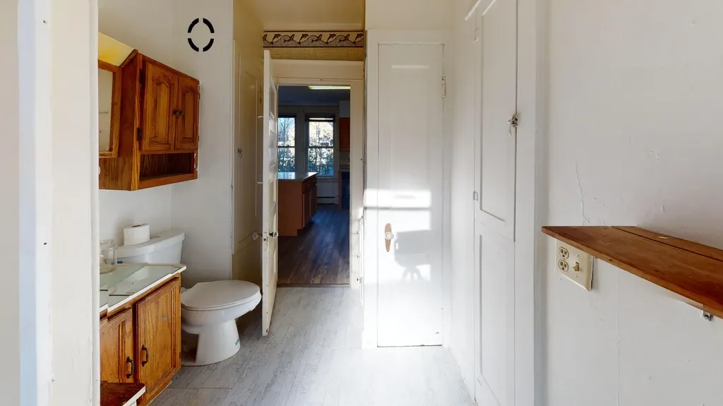 19 King Avenue Lewiston ME 04240