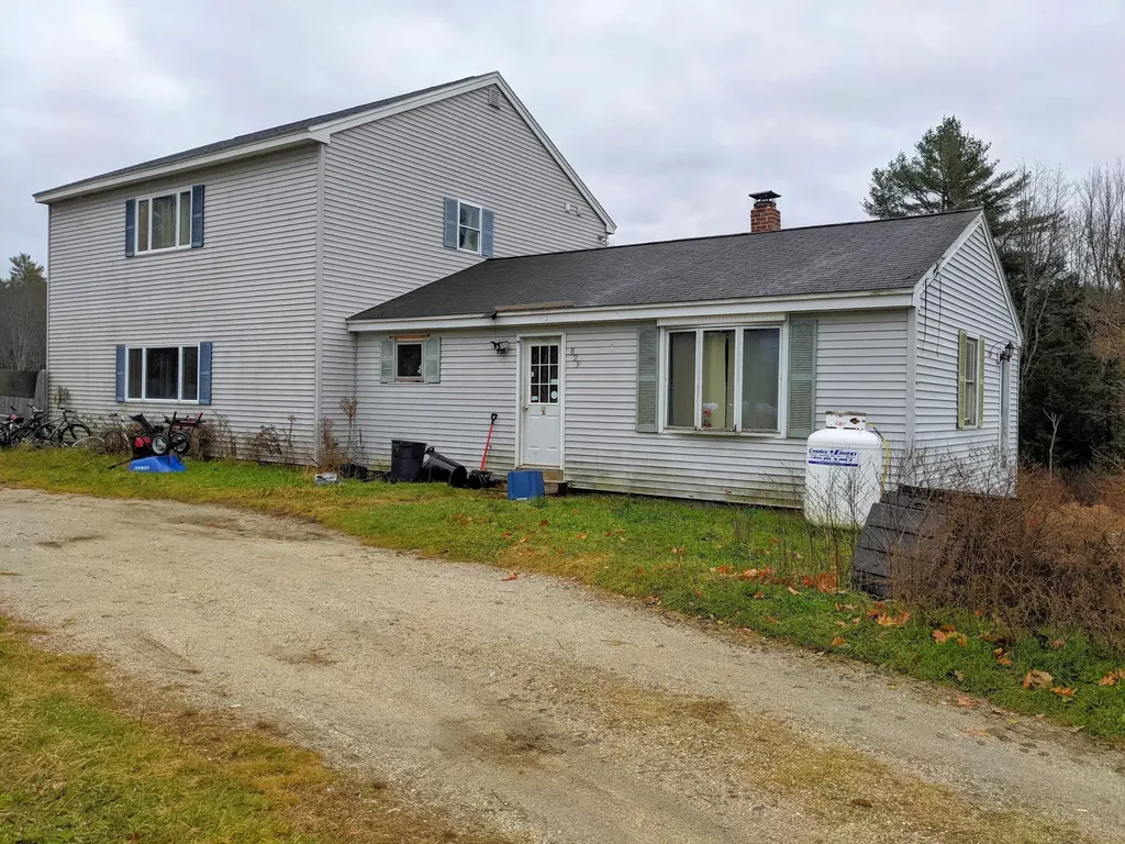 825 Hallowell Road Pownal ME 04069