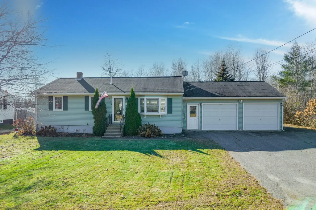 14 Mount Pleasant Street Waterville ME 04901