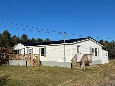 101 Cross Road Stetson ME 04488