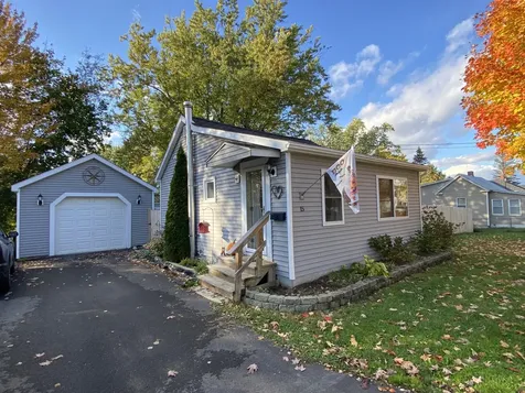 15 Keyes Street Fairfield ME 04937