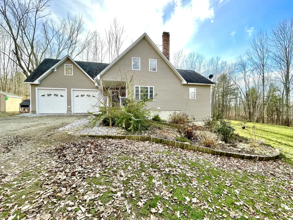 24 Upham Road Union ME 04862