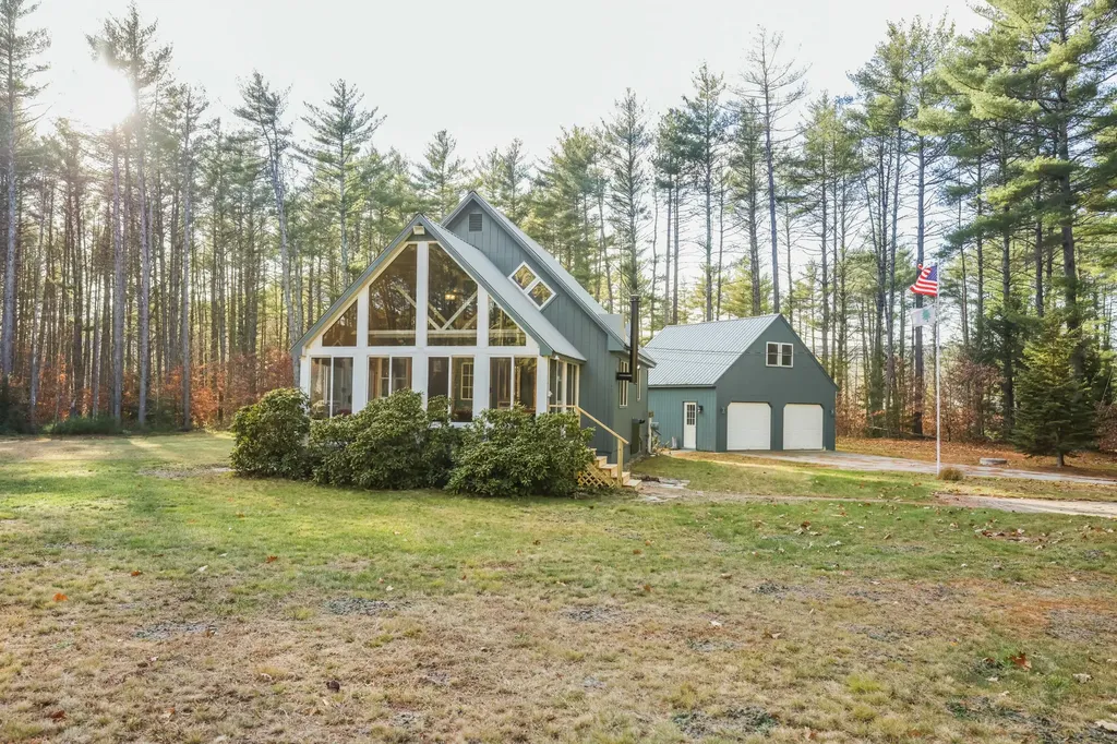 44 Wilderness Lane Hiram ME 04041