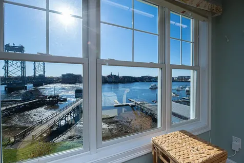 9 Badgers Island W Kittery ME 03904