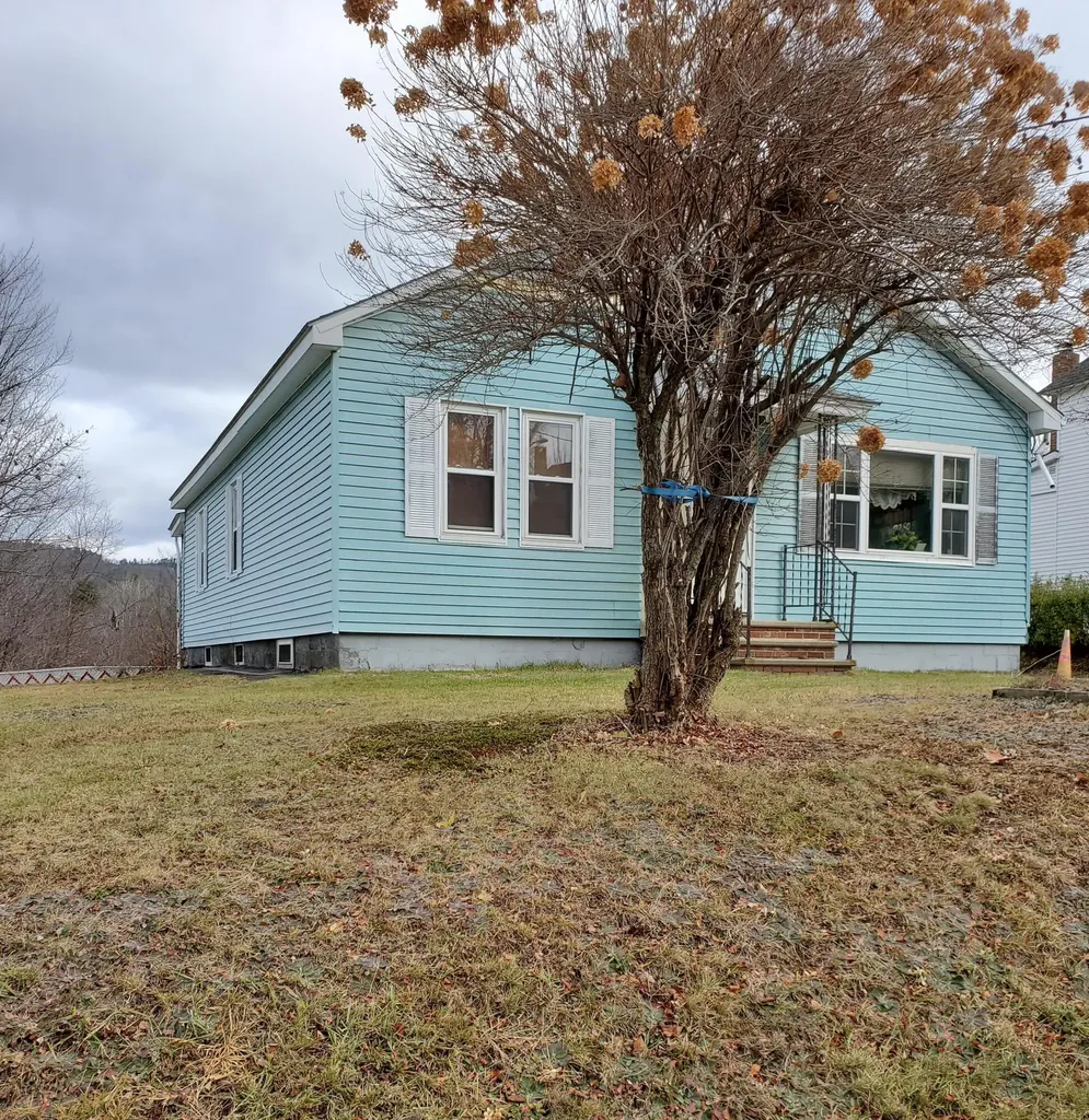 612 Franklin Street Rumford ME 04276