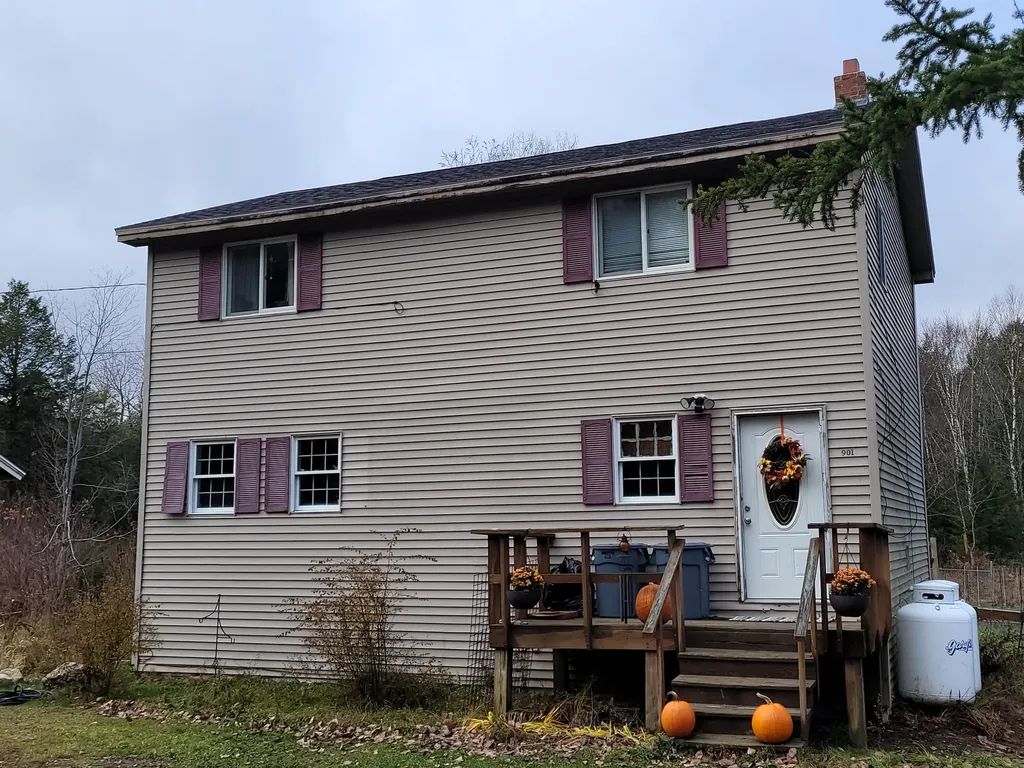 901 Happytown Road Ellsworth ME 04605