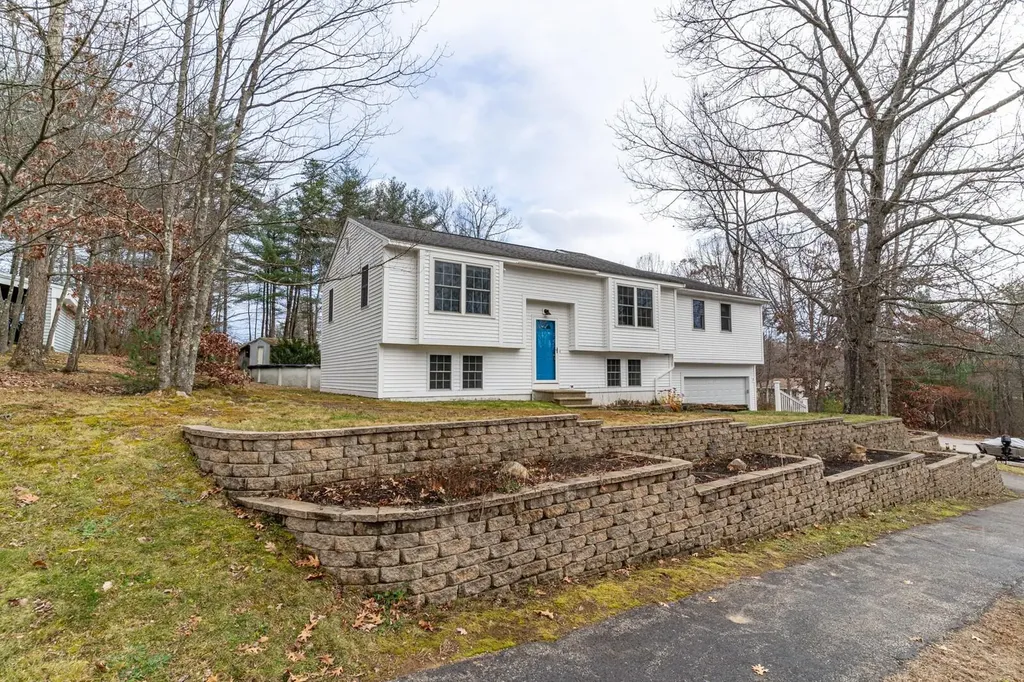 7 Ron Wyn Drive Somersworth NH 03878