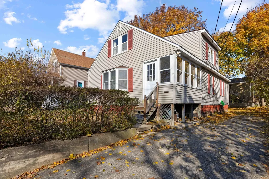 18 Bateman Street Sanford ME 04073