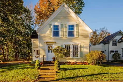 15 Belmont Avenue Camden ME 04843