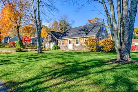 6 Ardora Circle Scarborough ME 04074