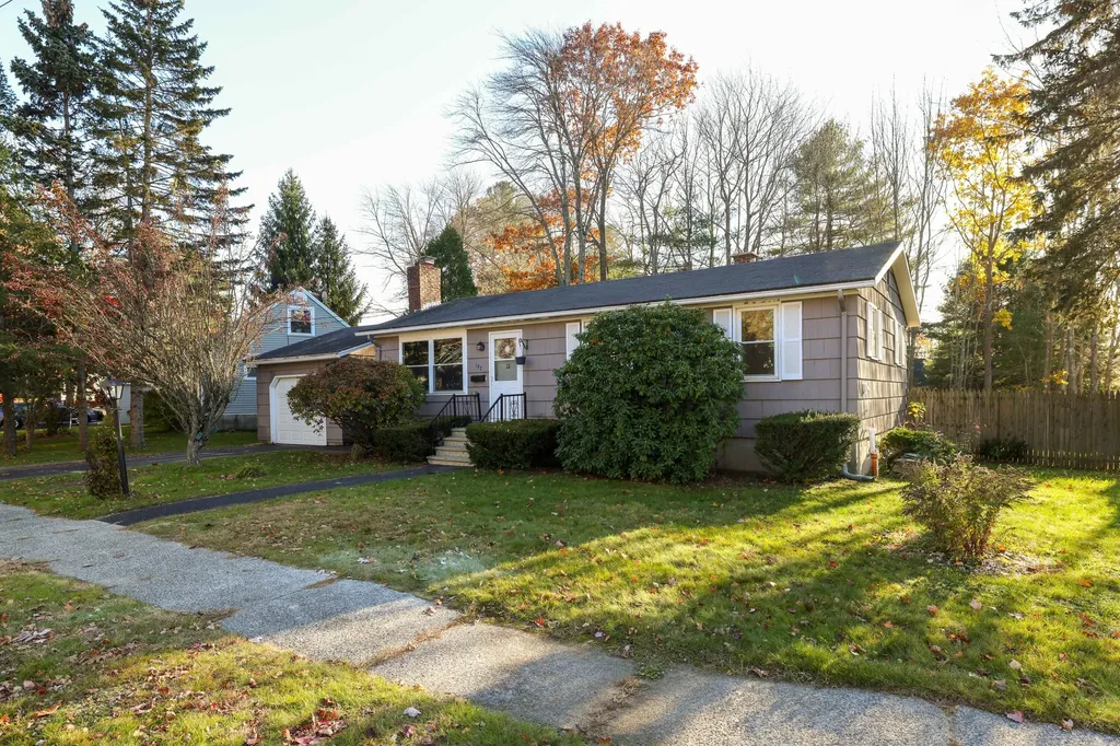 157 Sandy Hill Road South Portland ME 04106