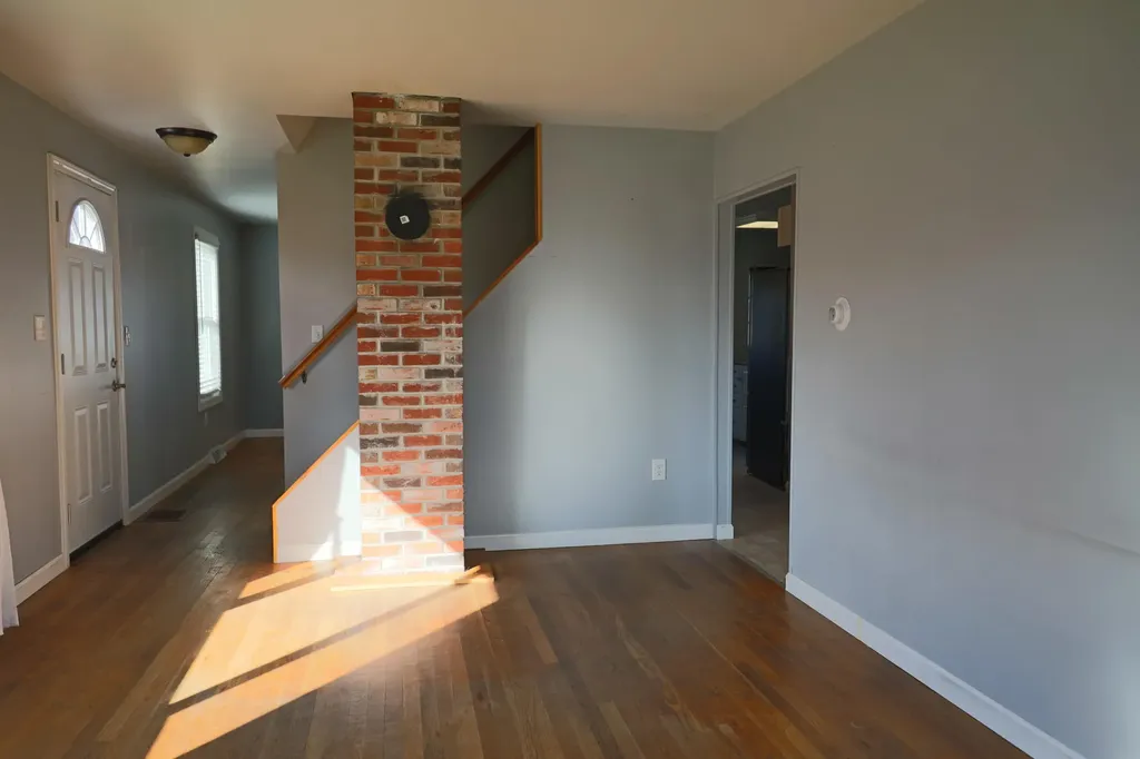 638 Main Road Eddington ME 04428