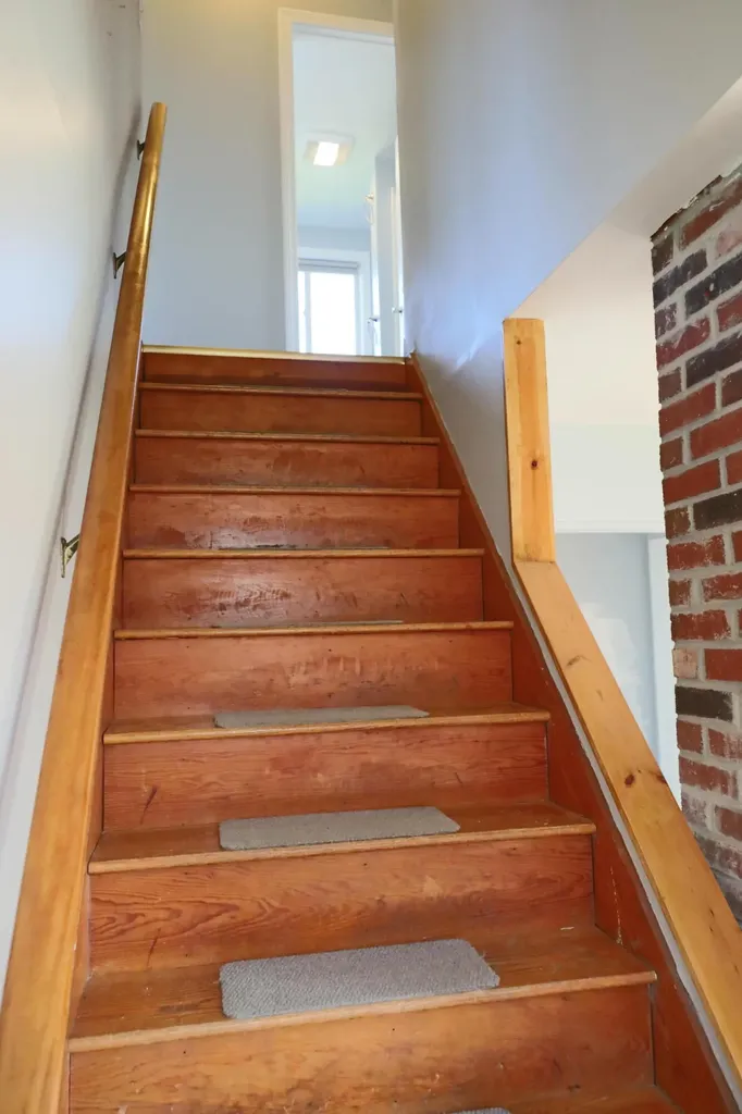 638 Main Road Eddington ME 04428