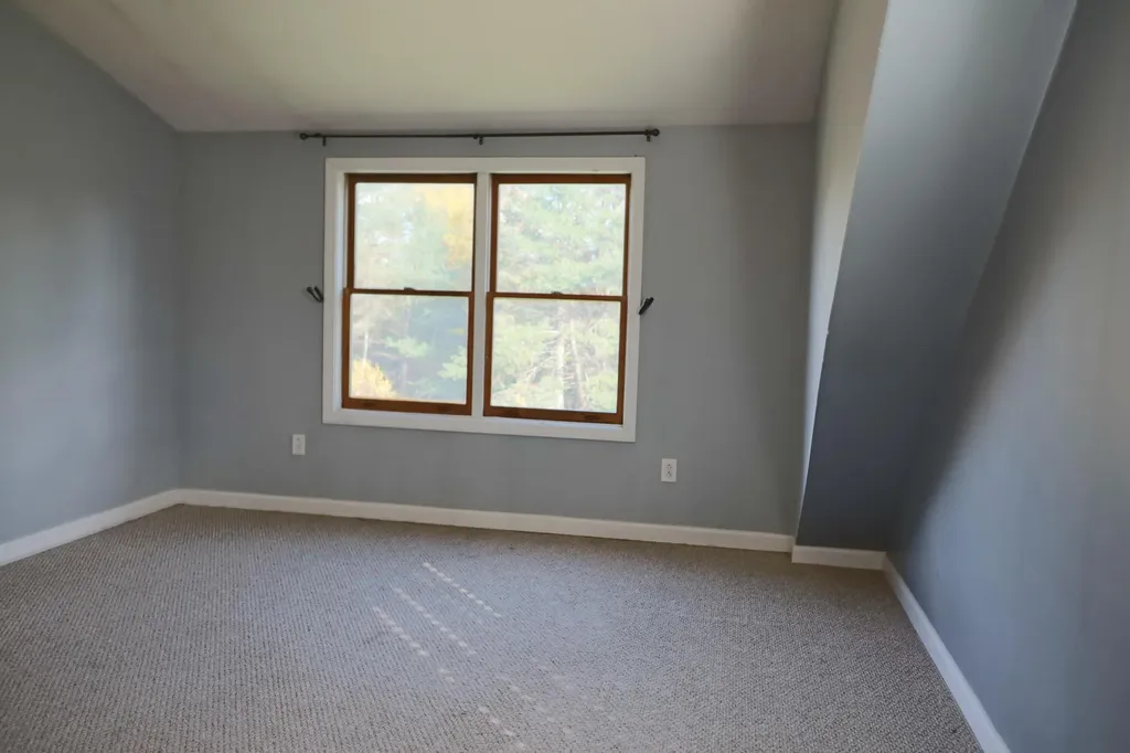 638 Main Road Eddington ME 04428
