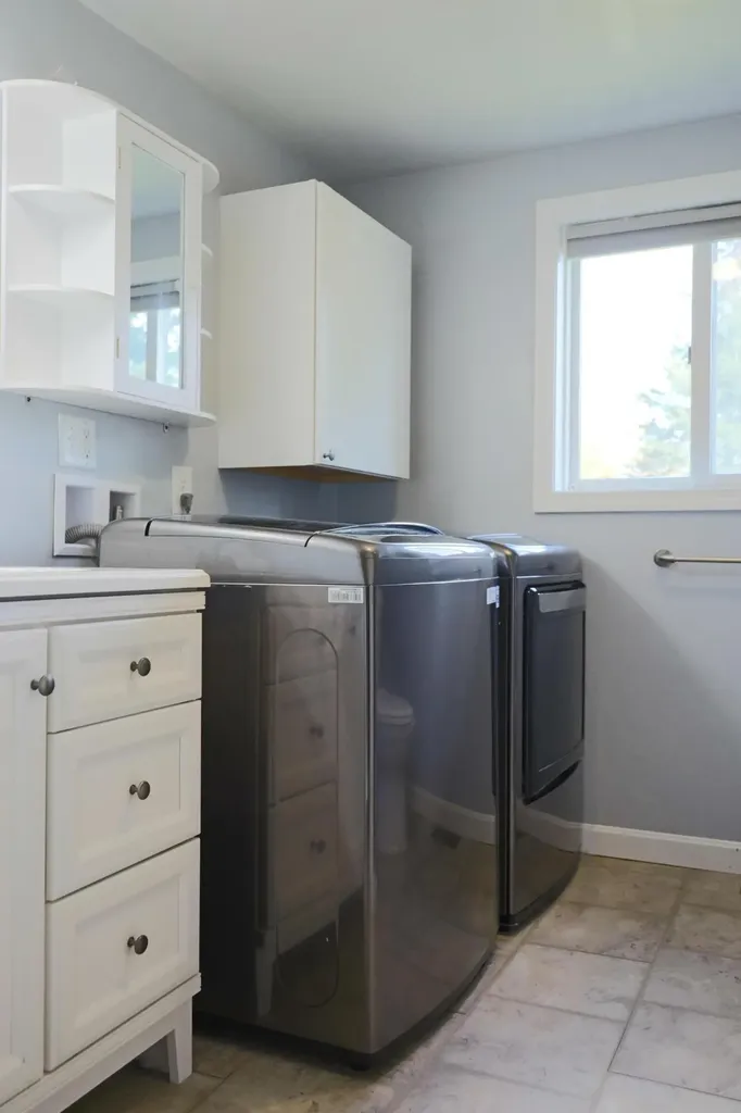 638 Main Road Eddington ME 04428