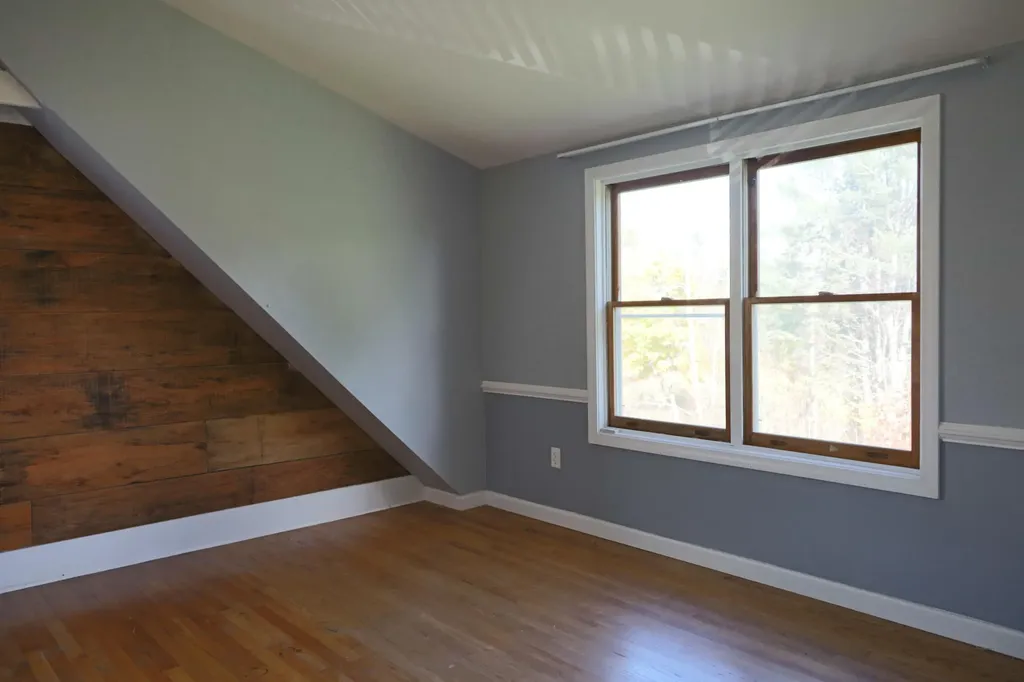 638 Main Road Eddington ME 04428