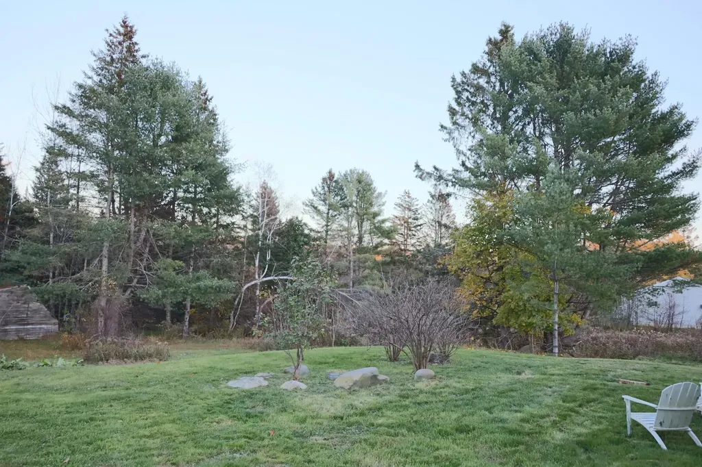 638 Main Road Eddington ME 04428