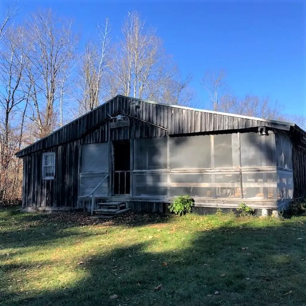 184 Athens Road Harmony ME 04942